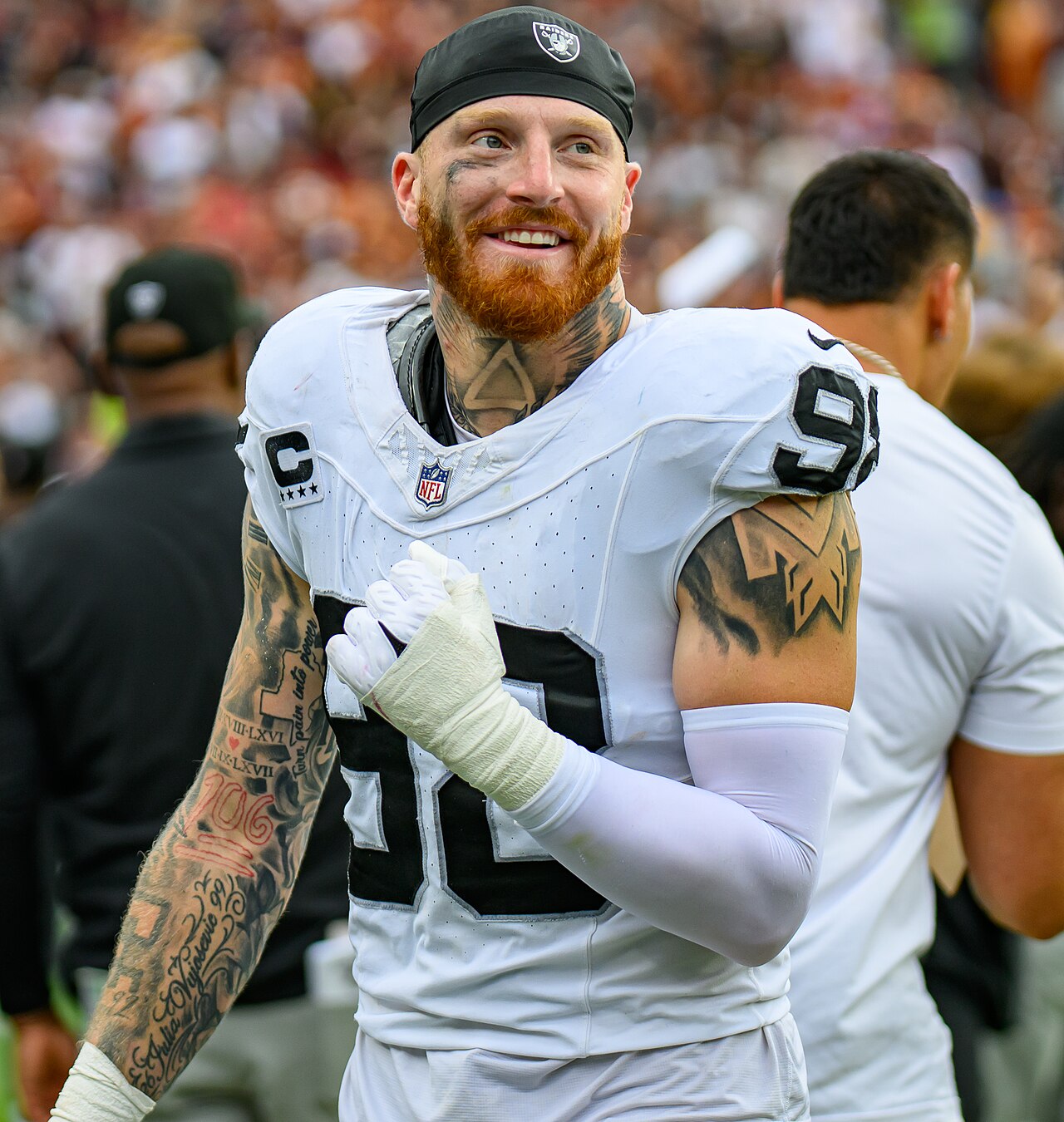 Can Maxx Crosby Slow Down the NFL's Hottest Offense? Derek Carr Brings Flying Saints Into Vegas